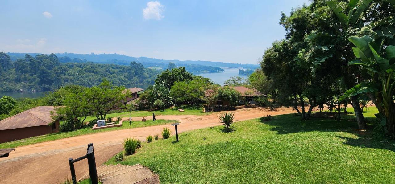 Da Gama Lake Cottages - Coral Tree And Cormorant Cottages 화이트 리버 외부 사진